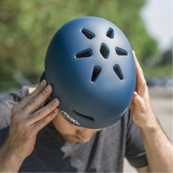 REKD шолом Ultralite In-Mold Helmet blue 53-56